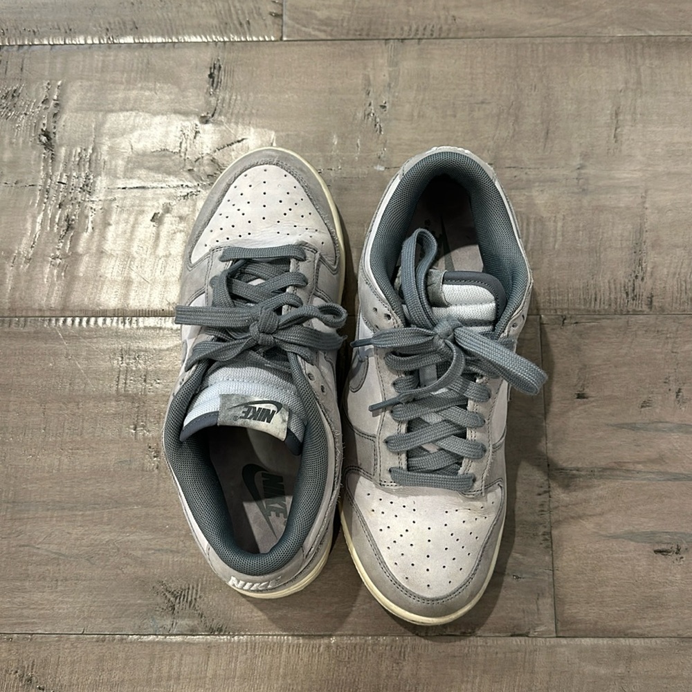 Grey Nike Dunks